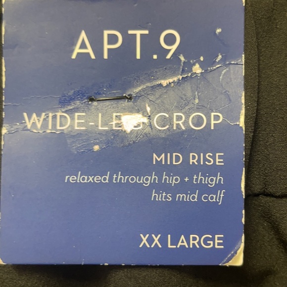 - Brand new Woman’s Apt.9 wide leg crop pants XXL. - Picture 9 of 12